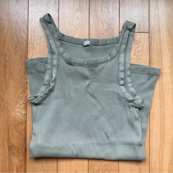 Rawson Studio The Verona Tank in Vintage Olive Green - Picture 7 of 7